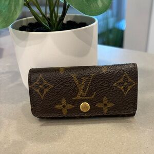 Louis Vuitton Monogram Brown Key Case